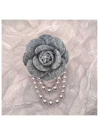 Minimalist And Versatile Brooch 