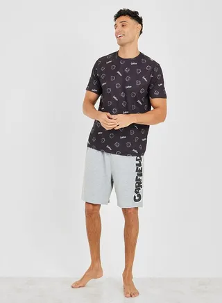 Garfield Graphic Print T-Shirt & Shorts Set 