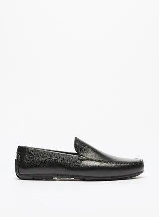 Mens Textured Slip-On Loafers 