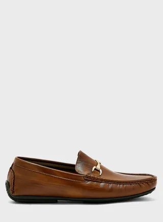 Metal Saddle Detail Moccasins