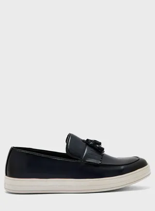 Tassels And Fringes Detail Smart Slip Ons