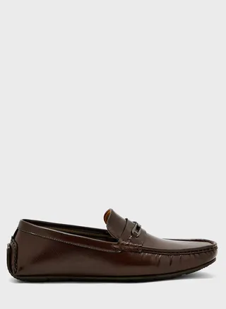 Metal Saddle Detail Moccasins