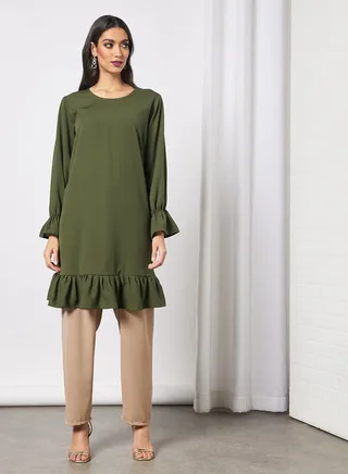 Modest Set Of Top With Pants 