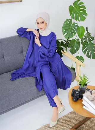 Fashion Pleated Irregular Two Piece Set 