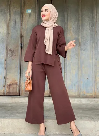 Women's Solid Color Split Set 