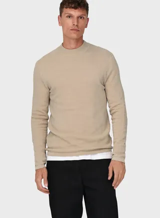 Essential Crew Neck T-Shirt