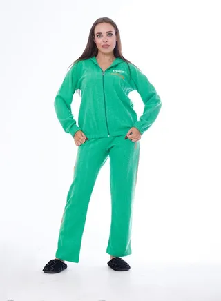 Distinctive winter pajamas 8047 
