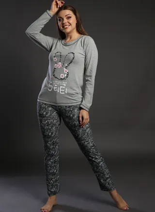 Distinctive summer pajama 