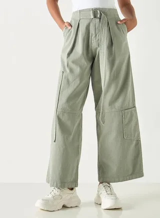 Lee Cooper Solid Wide Leg Jeans with Buckled Belt 