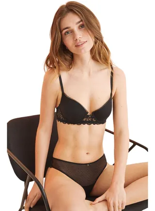 BEAUTIFUL tulle lace bra 