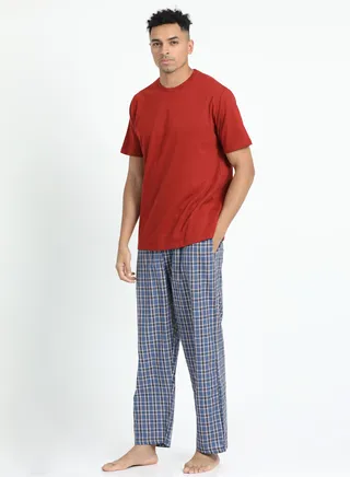 Men's Cotton Pyjama Sets with Round Neck T-shirt in Red and Woven long pants 