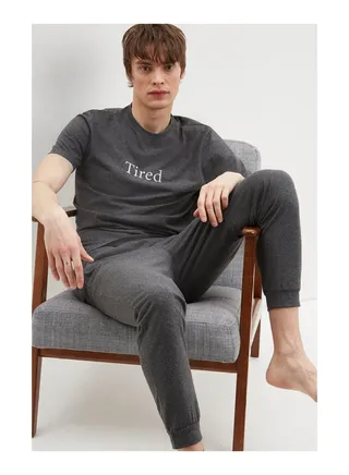Tired Top & Bottoms Pyjama Set 