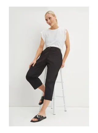 Petite Black Poplin Crop Trousers 
