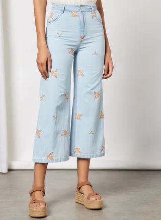 Embroidered Jeans 