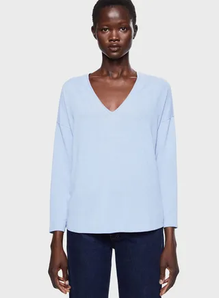 V-Neck Knitted T-Shirt 