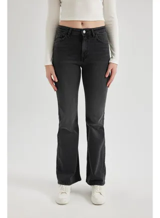 Woman Flare Fit Denim Trousers 