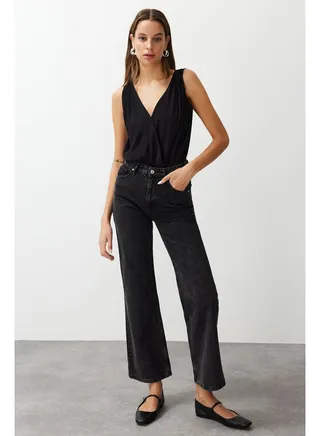 Black High Waist Wide Leg Jeans TWOAW24JE00157 