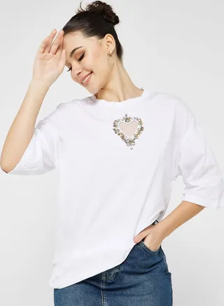 Embellished Heart Motif Detail T-Shirt 