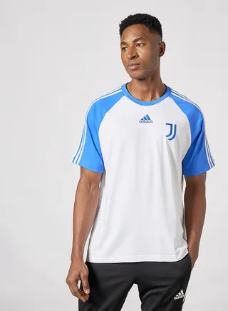 Juventus F.C. Teamgeist Football T-Shirt