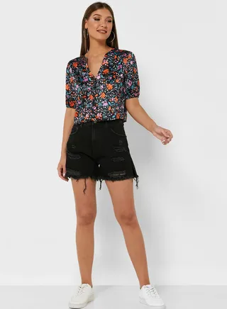 High Waist Ripped Shorts 