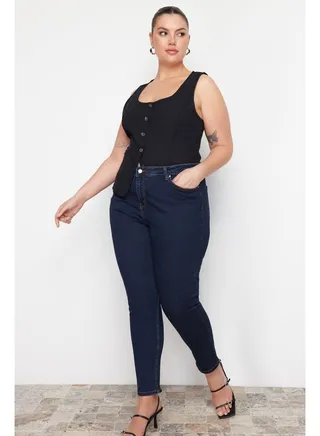 Plus Size Jeans - Blue 