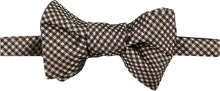 Silk bowtie