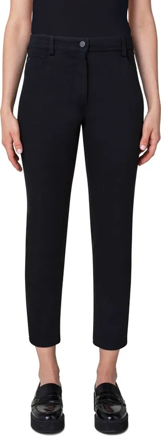 Maru Ankle Tapered Leg Jeans