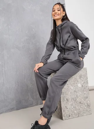 Solid Zipper Detail Hooded Jumpsuit 
