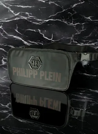 Philipp Plein Waist Bag - Stylish and Functional Companion for Your Adventures! 