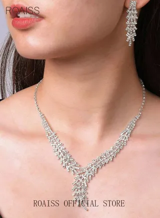 3Pcs Rhinestone Jewelry Set Shinning V Neck Necklace Zircon Earrings Pendant Dress Accessory Chic Gift for Women Ladies Mother Wife Bridesmaids Wedding Party Sliver 
