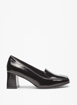 Women Solid Slip-On Shoes with Block Heels 