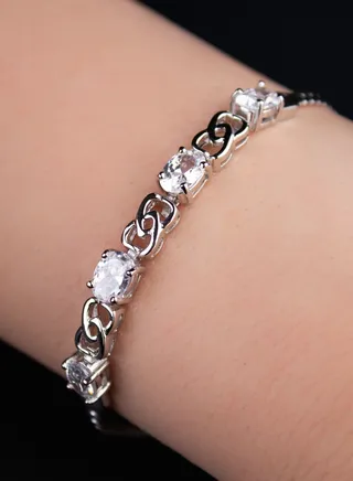 4 Oblong Zircon lobes Link Bracelet 