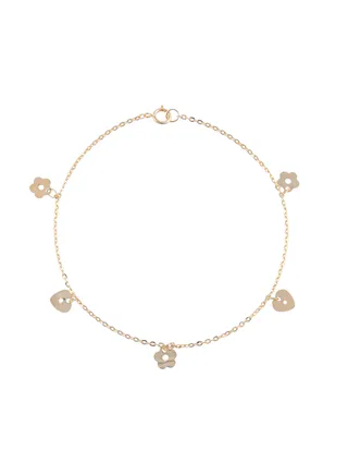 Explore our collection of 18k gold bracelets 