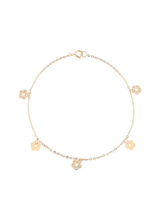 Elevate your style with 18k gold bracelets 