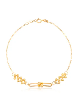 Enjoy the beauty of attractive bracelets made of 21 carat gold 