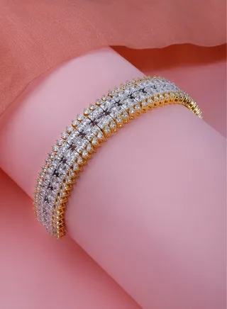 925 Sterling Silver Bracelet Studded With 4A Zirconia Diamonds 