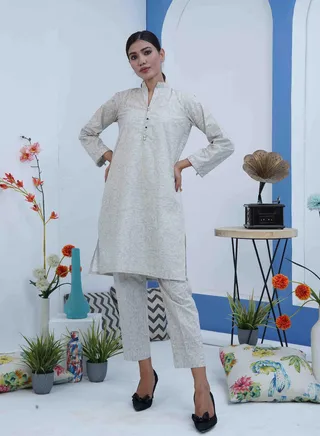 100% Cotton Two Piece: Timeless White Elegance with Collared Neck and Beautiful Leaf Print 