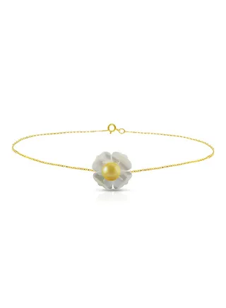 18 Karat Solid Yellow Gold 13 mm Mother Of Pearl Flower Shape With 4 mm Pearl Chain Bracelet 