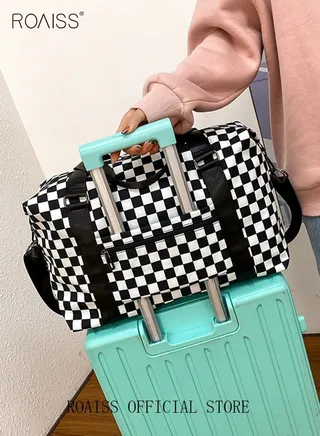 Functional Sports Fitness Handbag with Dry and Wet Separation Large Capacity Design Business Trip and Boarding Short Distance Travel Bag 