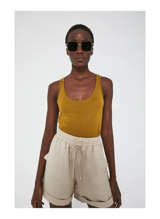 Fine Knit Scoop Vest 