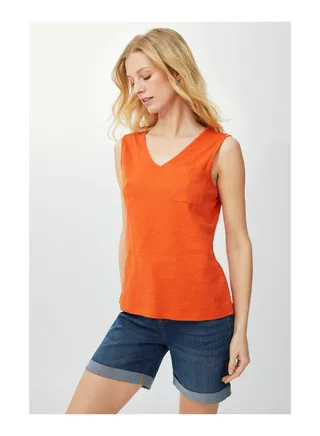 Pocket V Neck Slub Vest 