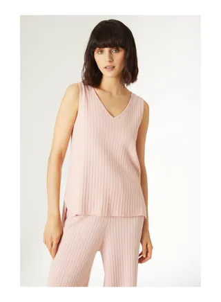 Ribbed Knitted Vest 