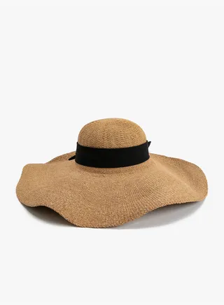 Straw Hat Fedora Bow Tie Detail