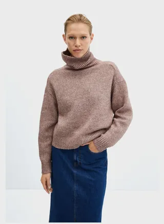 Turtle Neck Knitted Sweater 