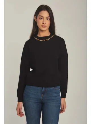 Fancy Pullover With Chain Neck Detail 