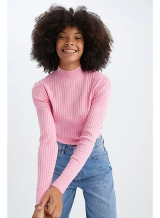 Woman Slim Long Sleeve Pullover 