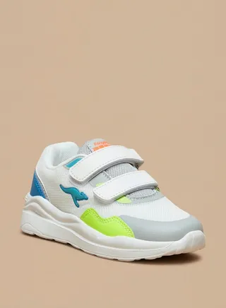 Boys' Textured Sports Shoes with Hook and Loop Closure 