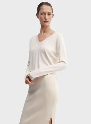 V-Neck Knitted Sweaters 