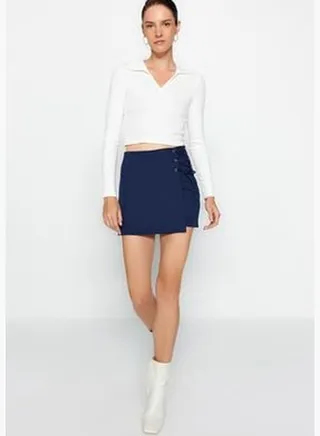 Navy Blue Lace-Up and Eyelet Detail Woven Shorts Skirt TWOAW21SR0038.