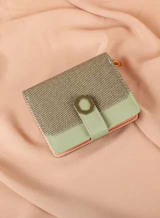 Leather & Textile Flip Wallet & Card Holder with 6 Pockets and Zipped Pocket Green Mint 
